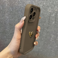 Düz Renkli 3D Kalp Desenli Şık Telefon Kılıfı – iPhone 14 ve 11 Pro Max Uyumlu